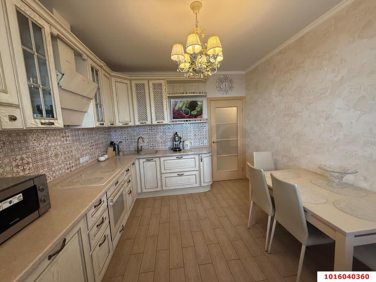 Фото №10: 2-комнатная квартира 60 м² - Краснодар, Прикубанский внутригородской округ, 40 лет Победы, мкр. жилой комплекс Симфония, ул. Российская, 74