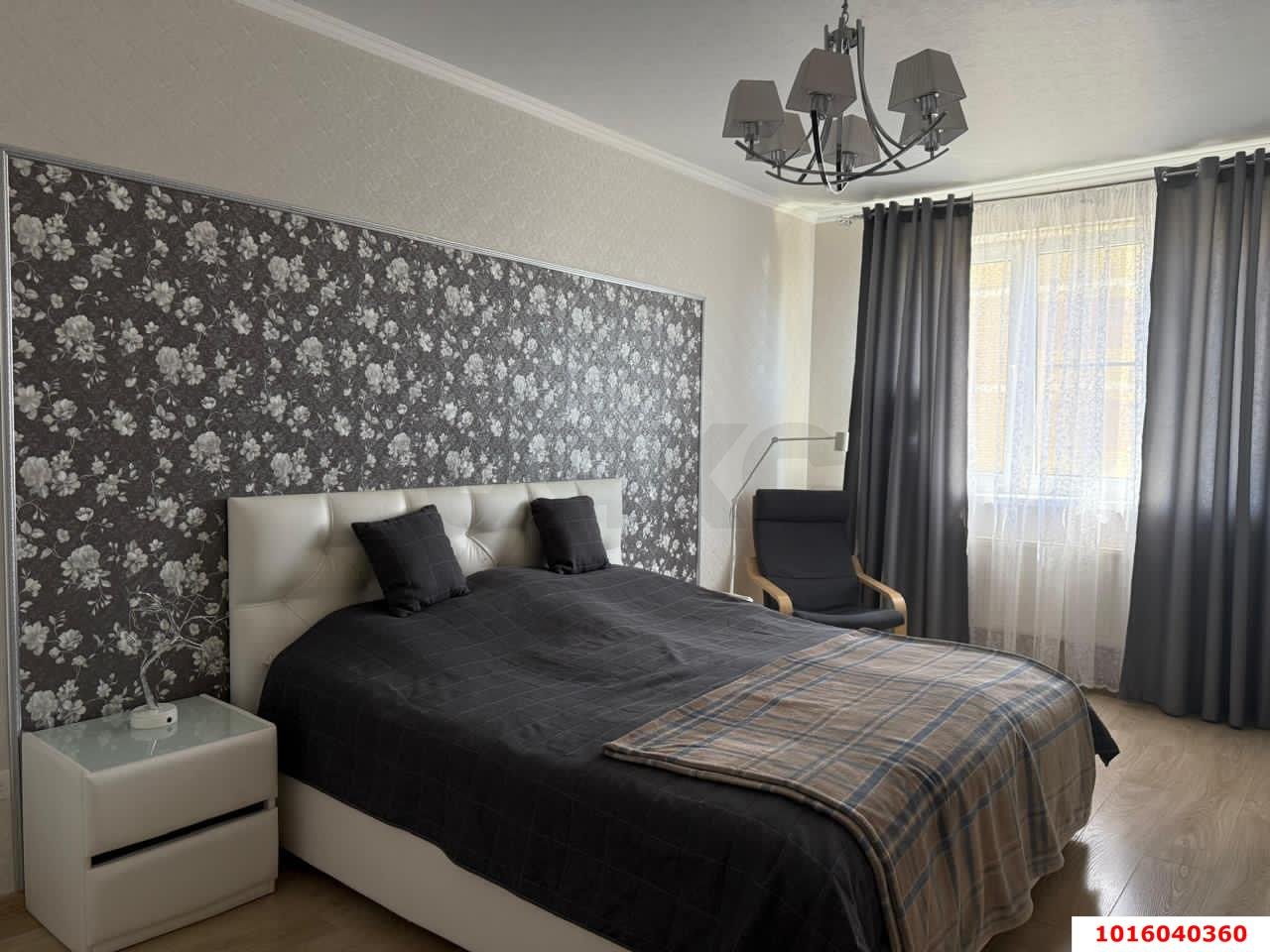 Фото №1: 2-комнатная квартира 60 м² - Краснодар, Прикубанский внутригородской округ, 40 лет Победы, мкр. жилой комплекс Симфония, ул. Российская, 74