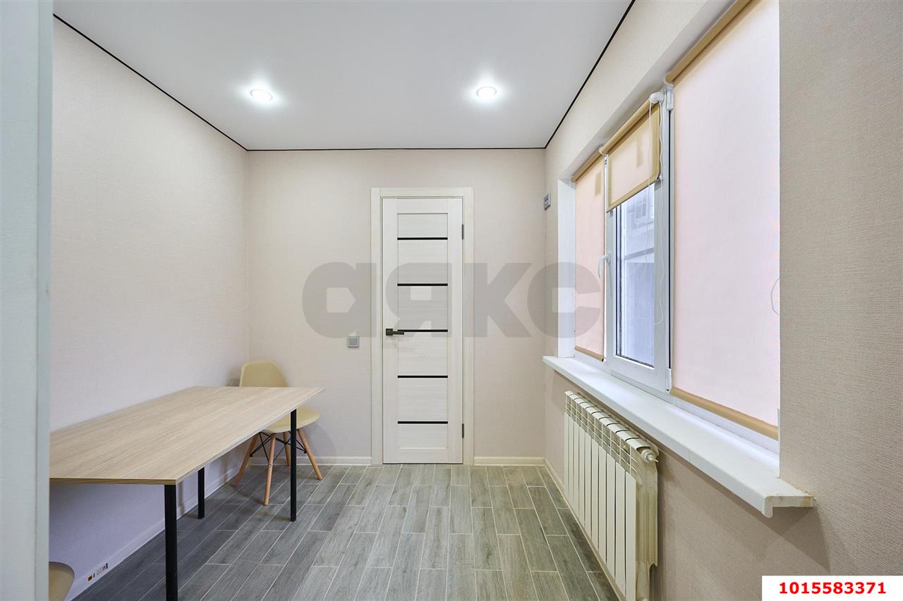 Фото №5: Часть дома 30 м² + 1 сот. - Краснодар, Центральный внутригородской округ, мкр. Центральный, ул. Будённого, 193