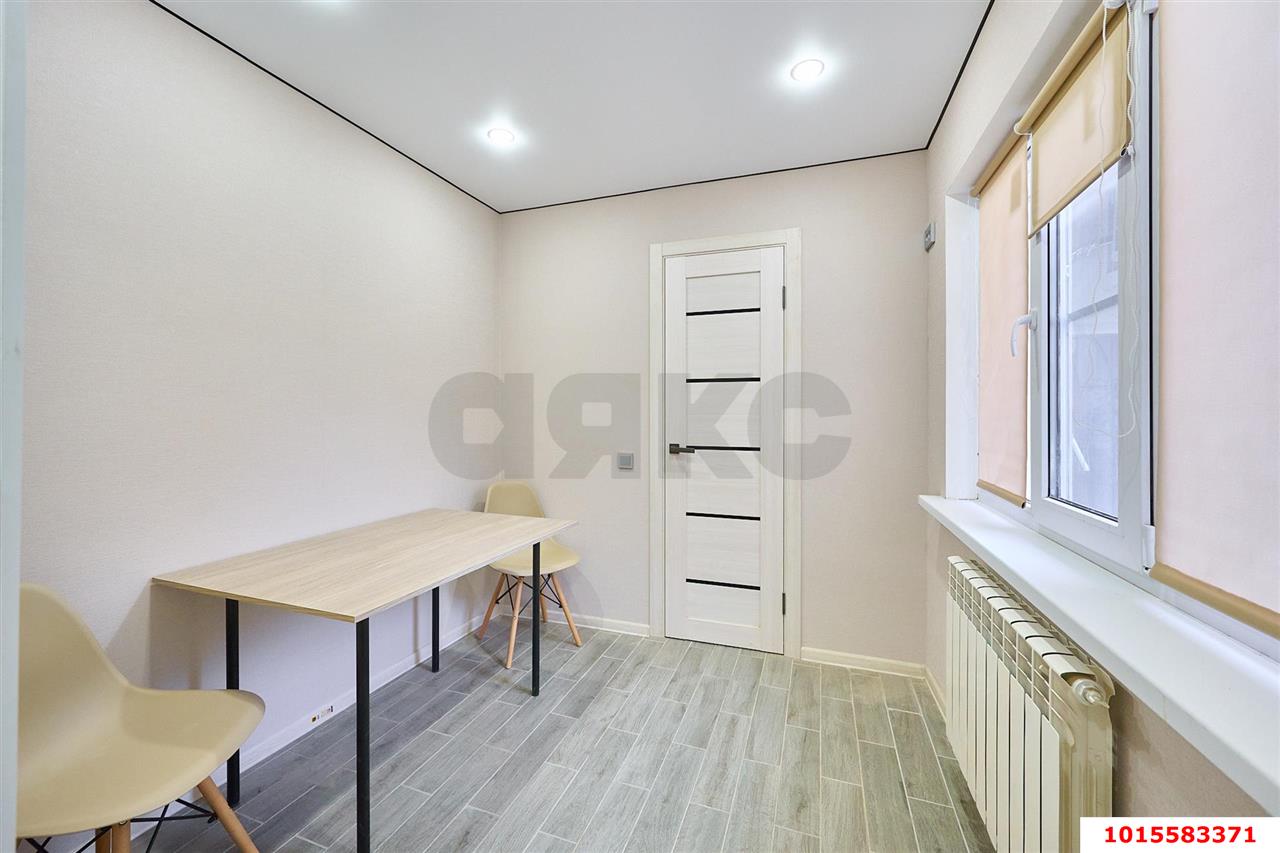 Фото №3: Часть дома 30 м² + 1 сот. - Краснодар, Центральный внутригородской округ, мкр. Центральный, ул. Будённого, 193