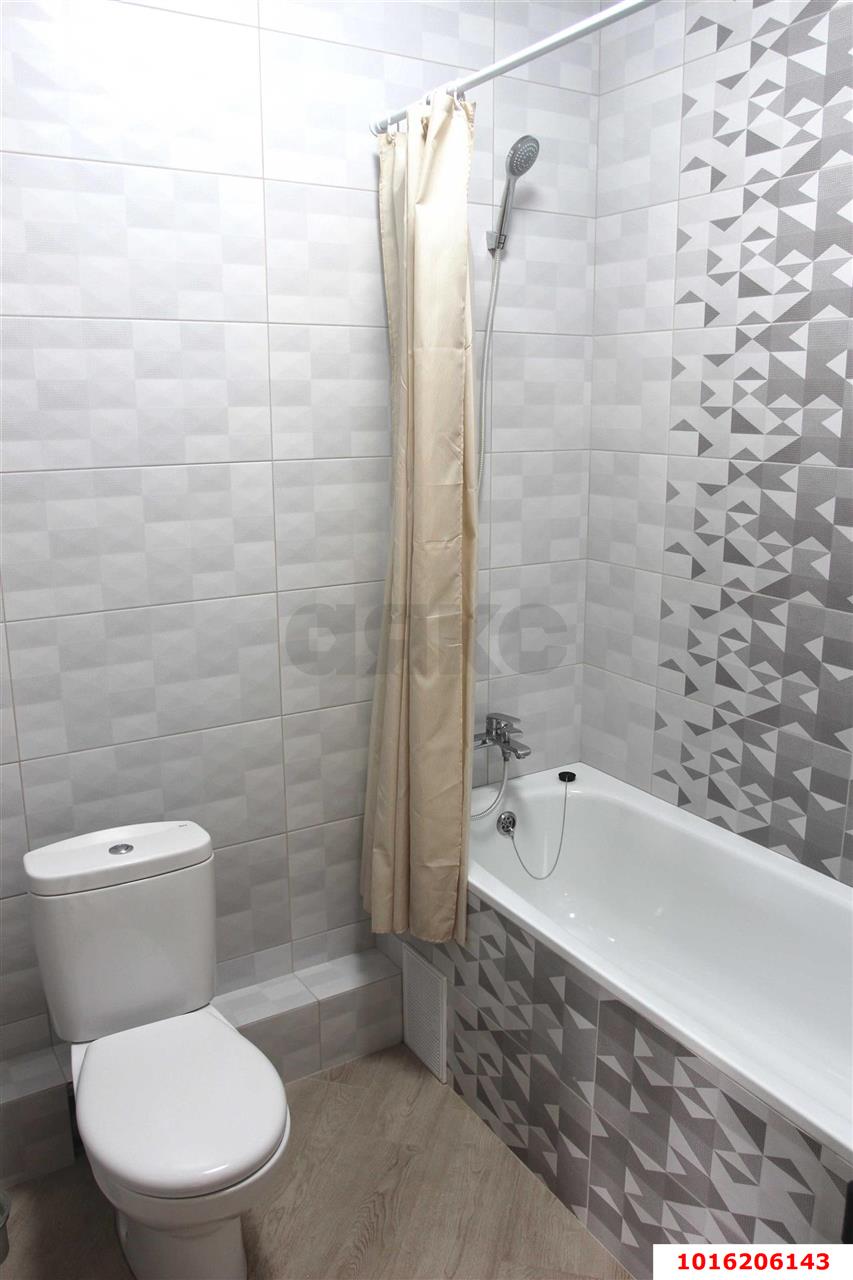 Фото №14: 1-комнатная квартира 40 м² - Краснодар, Карасунский внутригородской округ, Центральный внутригородской округ, мкр. Черёмушки, ул. Димитрова, 202