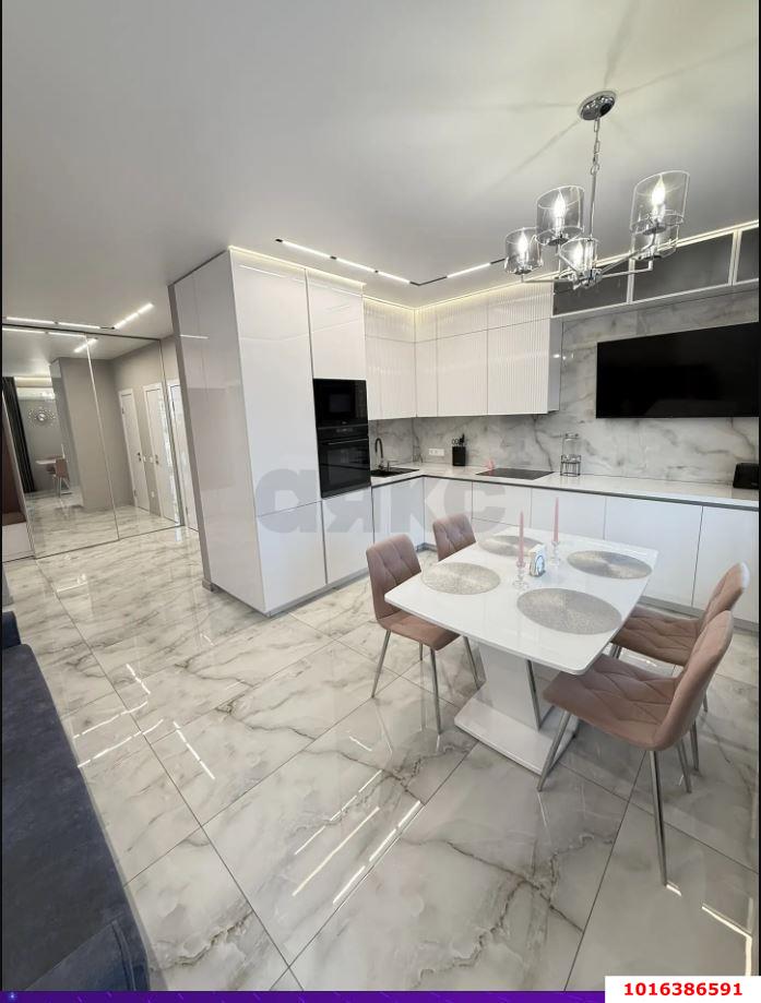 Фото №1: 2-комнатная квартира 56 м² - Краснодар, Прикубанский внутригородской округ, мкр. Достояние, ул. Конгрессная, 33