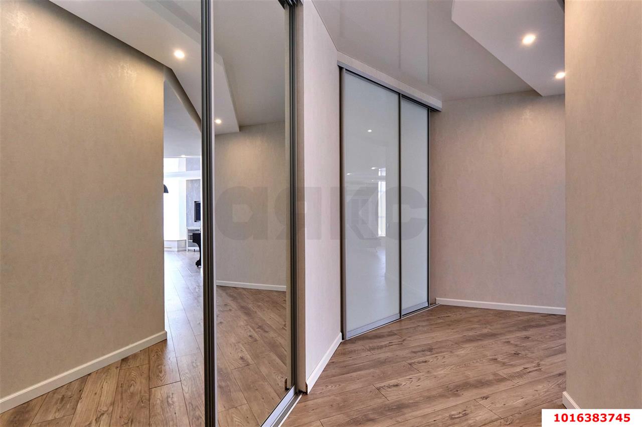 Фото №8: 2-комнатная квартира 71 м² - Краснодар, Прикубанский внутригородской округ, 40 лет Победы, мкр. жилой комплекс Достоевский, ул. Достоевского, 84/1