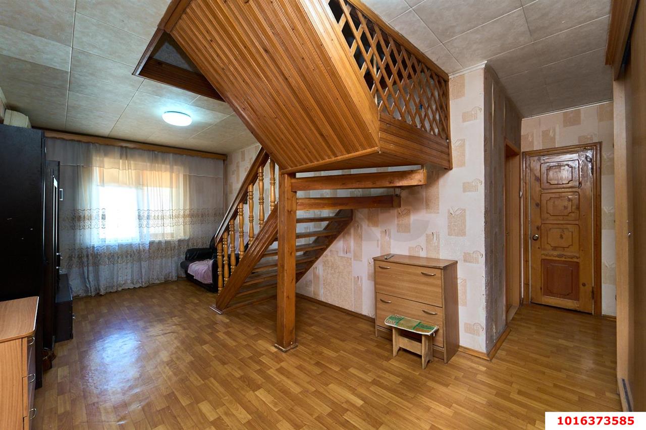 Фото №3: 5+-комнатная квартира <span class="whitespace-nowrap">147 м²</span>, <span class="whitespace-nowrap">10/11 эт.</span> - Краснодар, Западный внутригородской округ, мкр. Центральный, ул. Севастопольская, 2