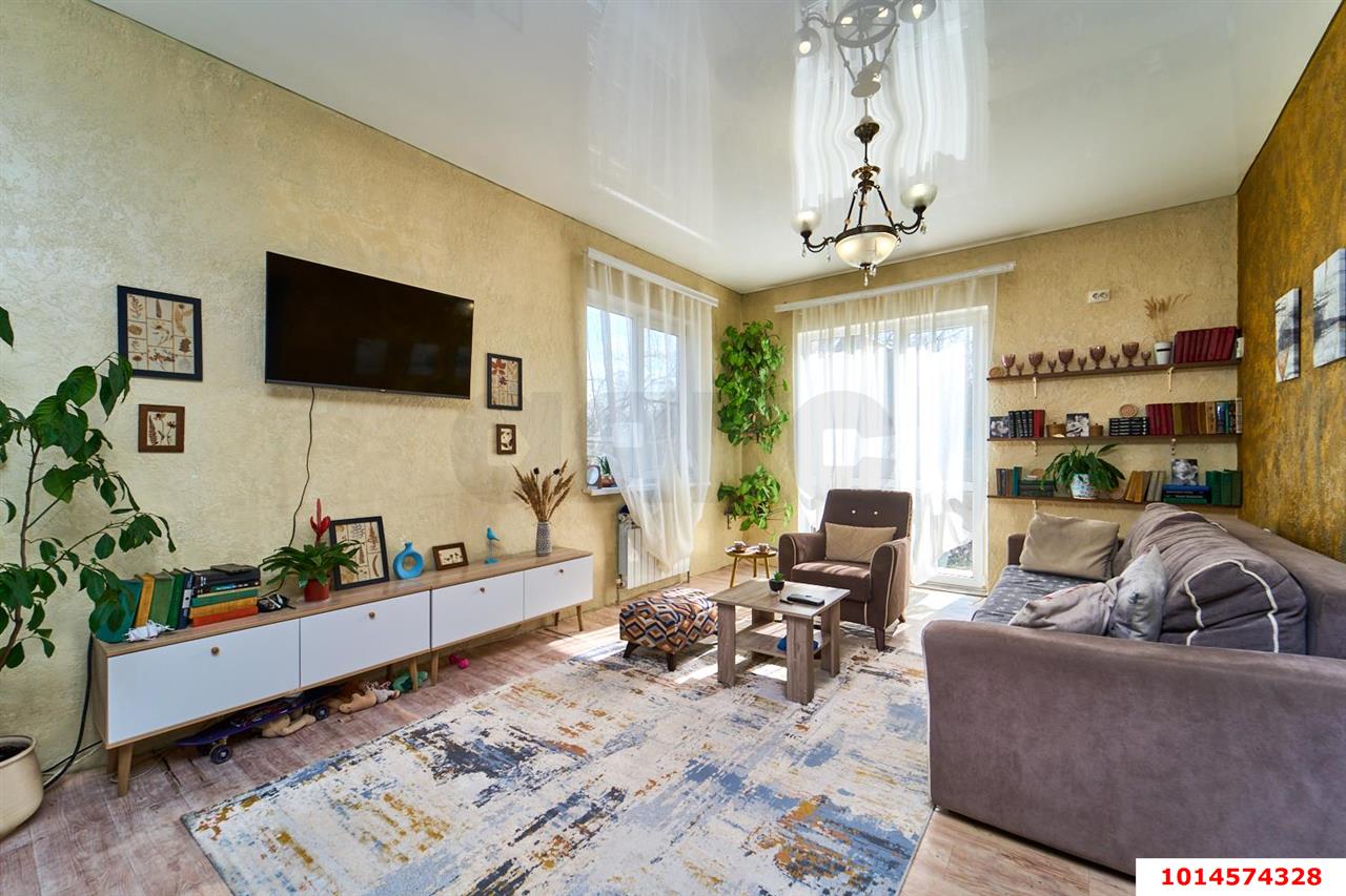 Фото №2: Дом 153 м² + 4 сот. - Знаменский, Карасунский внутригородской округ, мкр. СНТ Восход, ул. Вишнёвая, 511