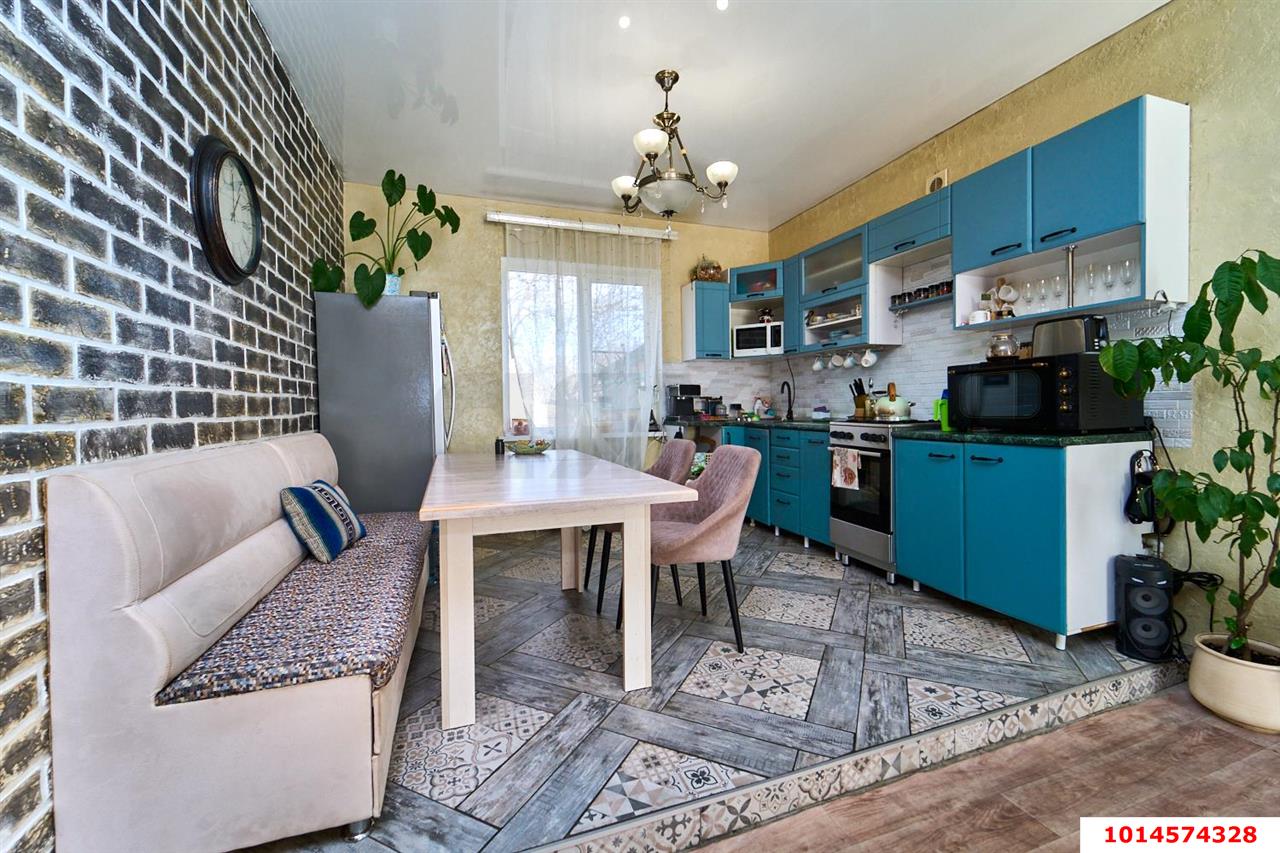 Фото №3: Дом 153 м² + 4 сот. - Знаменский, Карасунский внутригородской округ, мкр. СНТ Восход, ул. Вишнёвая, 511