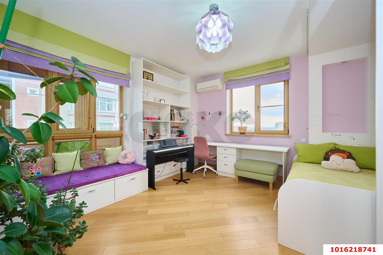 Фото №17: 3-комнатная квартира 140 м² - Краснодар, Центральный внутригородской округ, Западный внутригородской округ, мкр. Центральный, ул. имени Пушкина, 6