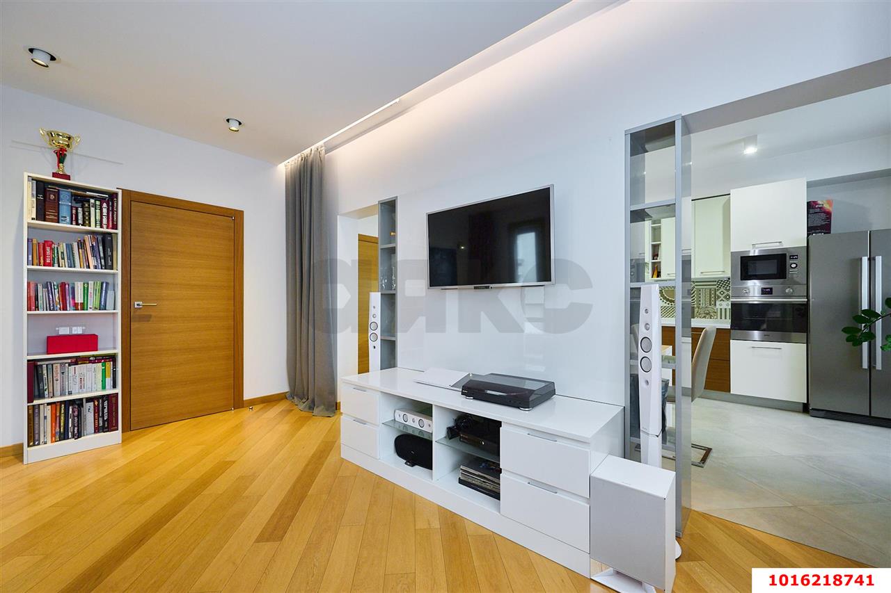 Фото №4: 3-комнатная квартира 140 м² - Краснодар, Центральный внутригородской округ, Западный внутригородской округ, мкр. Центральный, ул. имени Пушкина, 6