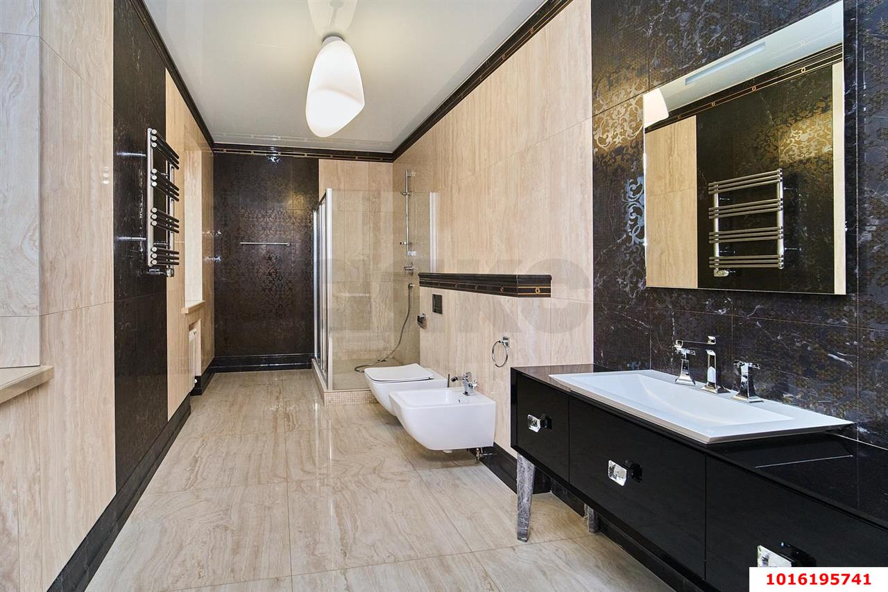 Фото №13: Дом 569 м² + 7.9 сот. - Краснодар, Прикубанский внутригородской округ, мкр. имени Н.И. Вавилова, ул. Удобная, 23