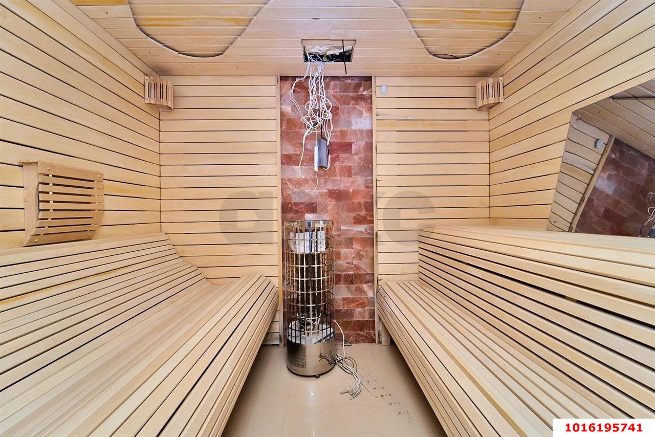 Фото №9: Дом 569 м² + 7.9 сот. - Краснодар, Прикубанский внутригородской округ, мкр. имени Н.И. Вавилова, ул. Удобная, 23