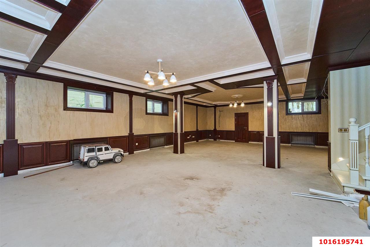 Фото №14: Дом 569 м² + 7.9 сот. - Краснодар, Прикубанский внутригородской округ, мкр. имени Н.И. Вавилова, ул. Удобная, 23