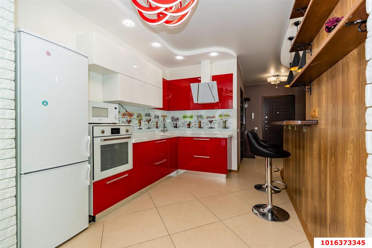 Фото №2: 1-комнатная квартира 47 м² - Краснодар, Центральный внутригородской округ, Центральный, мкр. ЖК Большой, ул. Красная, 176лит2