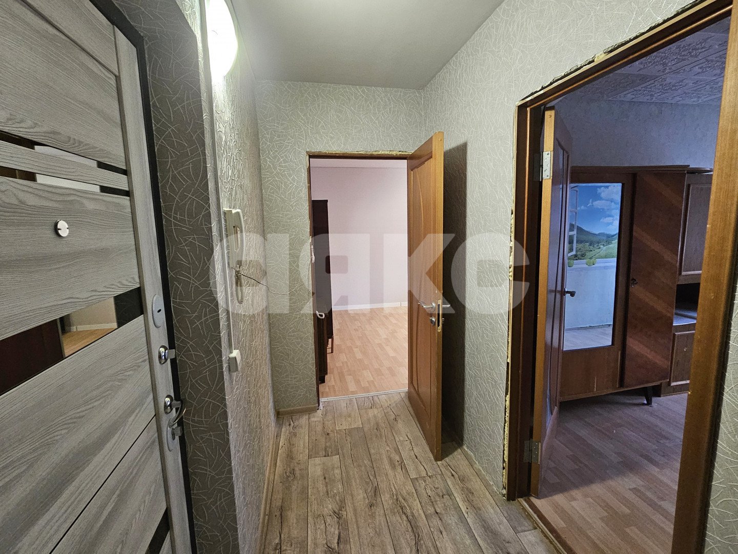 Фото №4: 2-комнатная квартира 44 м² - Ростов-на-Дону, Советский, Западный, мкр. 8-й, пр-кт Стачки, 231/1