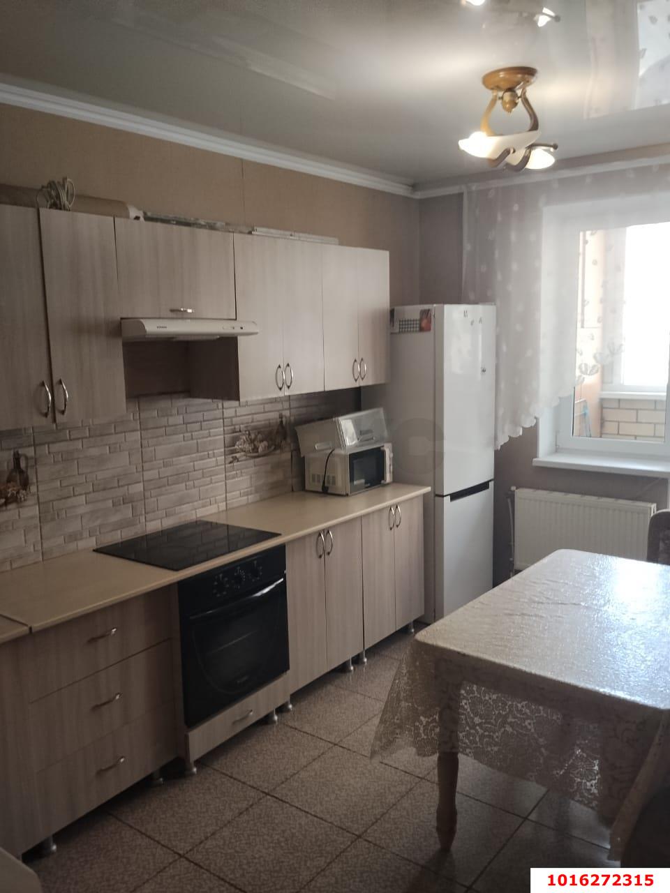 Фото №3: 2-комнатная квартира 72 м² - Краснодар, Прикубанский внутригородской округ, мкр. Музыкальный, ул. имени Сергея Есенина, 110к1