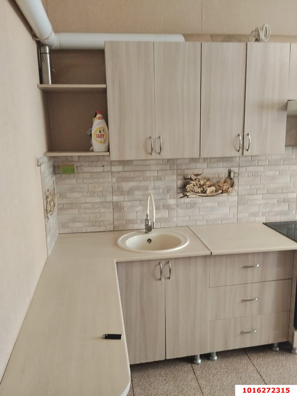 Фото №2: 2-комнатная квартира 72 м² - Краснодар, Прикубанский внутригородской округ, мкр. Музыкальный, ул. имени Сергея Есенина, 110к1