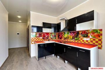 Фото №2: 2-комнатная квартира 65 м² - Краснодар, мкр. Музыкальный, ул. Российская, 267/6В