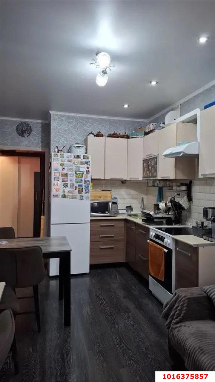 Фото №1: 1-комнатная квартира 41 м² - Российский, мкр. Прикубанский внутригородской округ, ул. Рымникская, 8