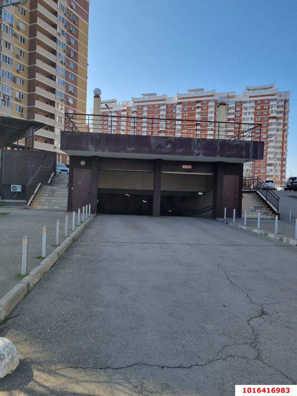 Фото №3: Гараж - Краснодар, ЖК Новый Город, Западный внутригородской округ, жилой комплекс Новый Город, мкр. Юбилейный, ул. Генерала Шифрина, 1