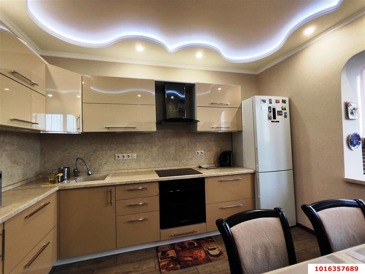 Фото №2: 2-комнатная квартира 53 м² - Краснодар, Прикубанский внутригородской округ, мкр. Восточно-Кругликовский, ул. Героя А.А. Аверкиева, 8