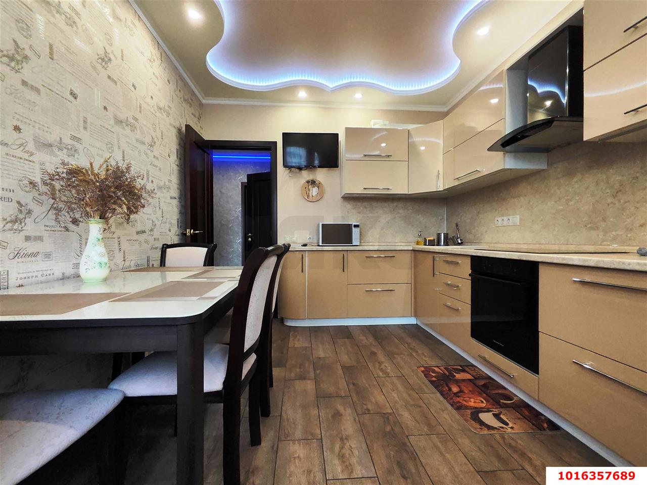 Фото №3: 2-комнатная квартира 53 м² - Краснодар, Прикубанский внутригородской округ, мкр. Восточно-Кругликовский, ул. Героя А.А. Аверкиева, 8