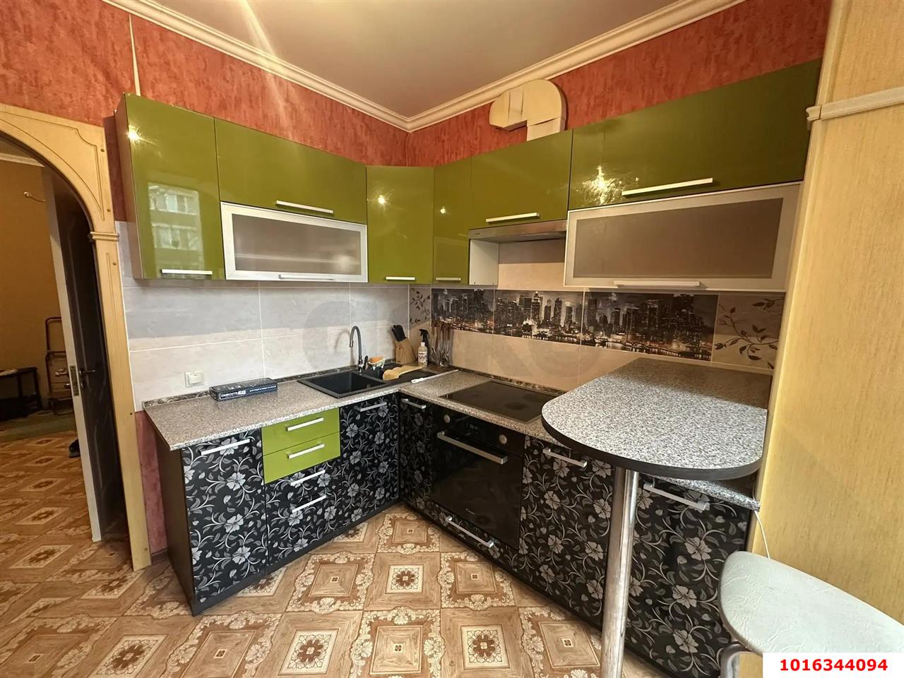 Фото №6: 2-комнатная квартира 53 м² - Краснодар, Прикубанский внутригородской округ, мкр. Музыкальный, ул. имени Сергея Есенина, 86