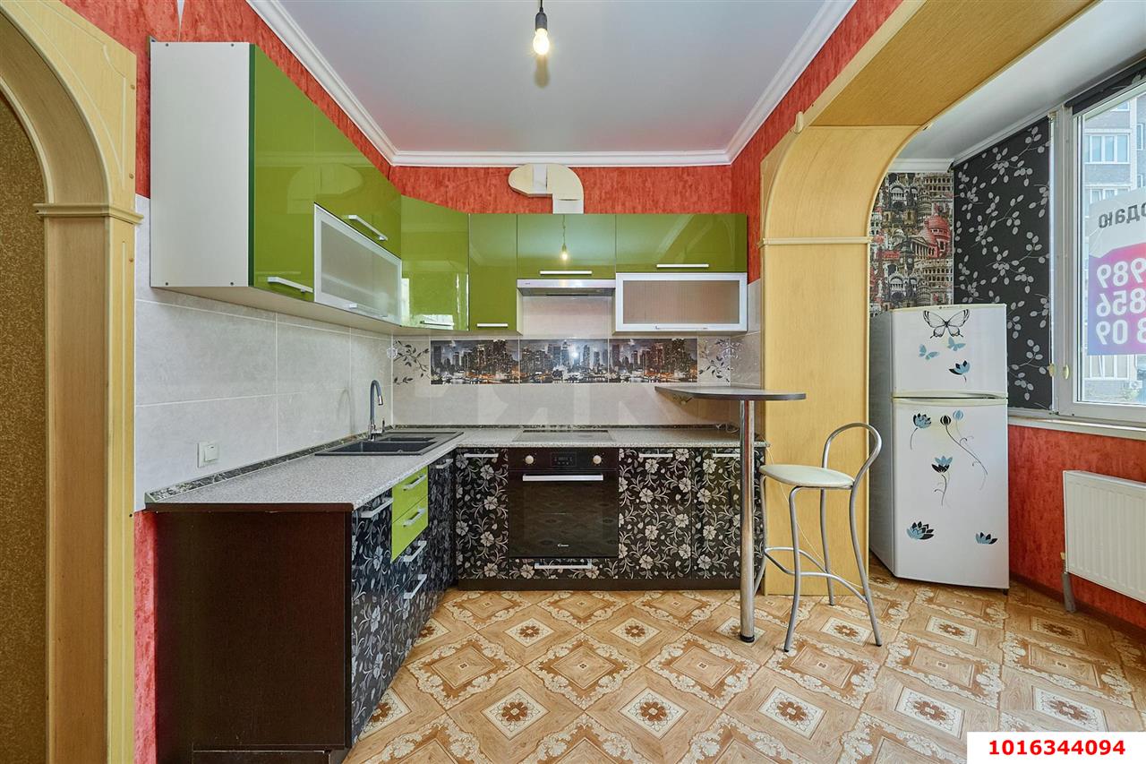 Фото №2: 2-комнатная квартира 53 м² - Краснодар, Прикубанский внутригородской округ, мкр. Музыкальный, ул. имени Сергея Есенина, 86