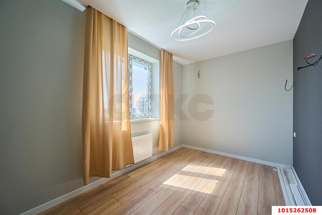 Фото №11: 2-комнатная квартира <span class="whitespace-nowrap">60 м²</span>, <span class="whitespace-nowrap">20/24 эт.</span> - Краснодар, Прикубанский внутригородской округ, Россинского, мкр. жилой комплекс Дружный-2, б-р Адмиралтейский, 3к2