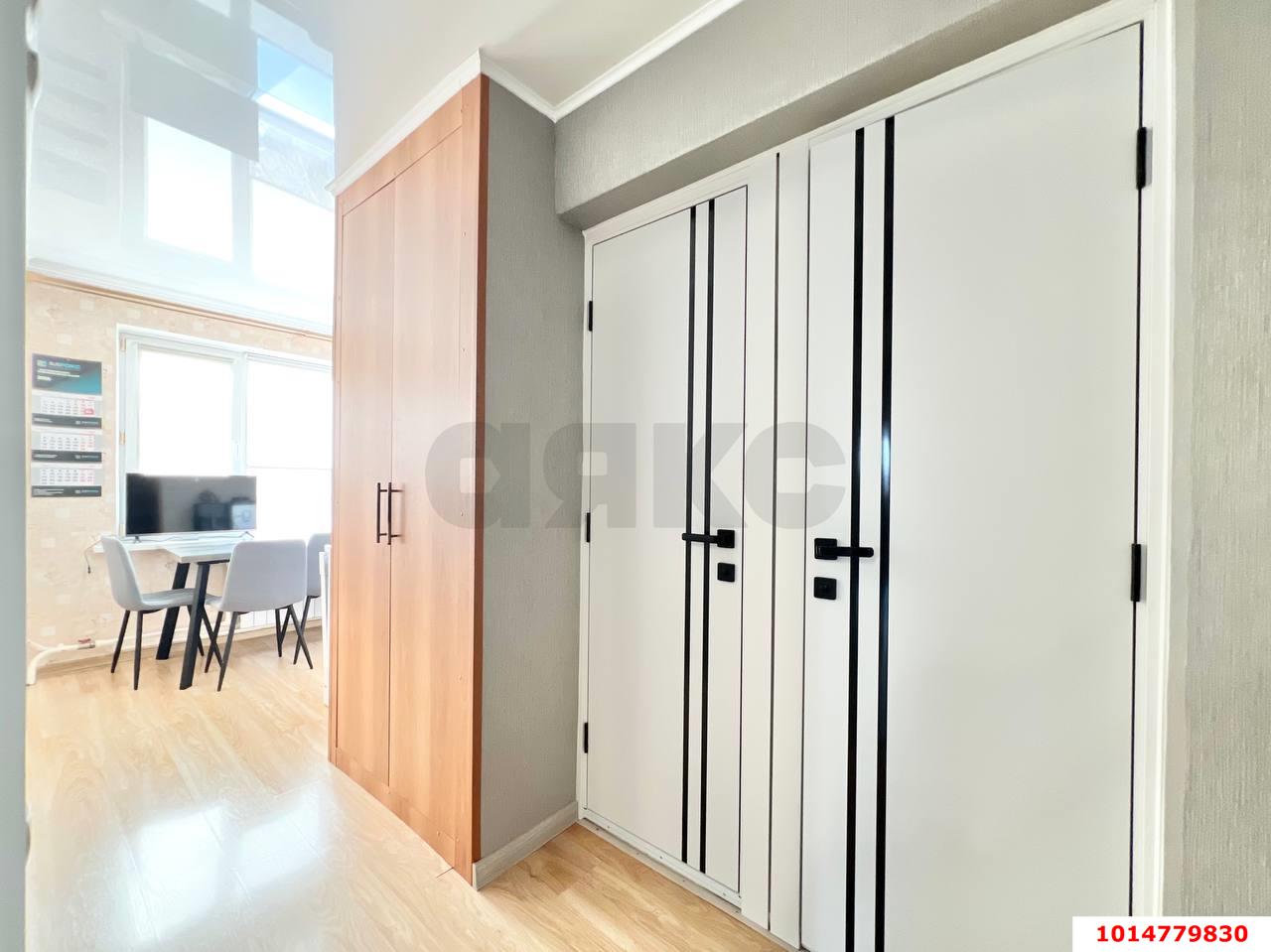 Фото №3: 3-комнатная квартира 64 м² - Краснодар, Карасунский внутригородской округ, мкр. Гидростроителей, ул. Трудовой Славы