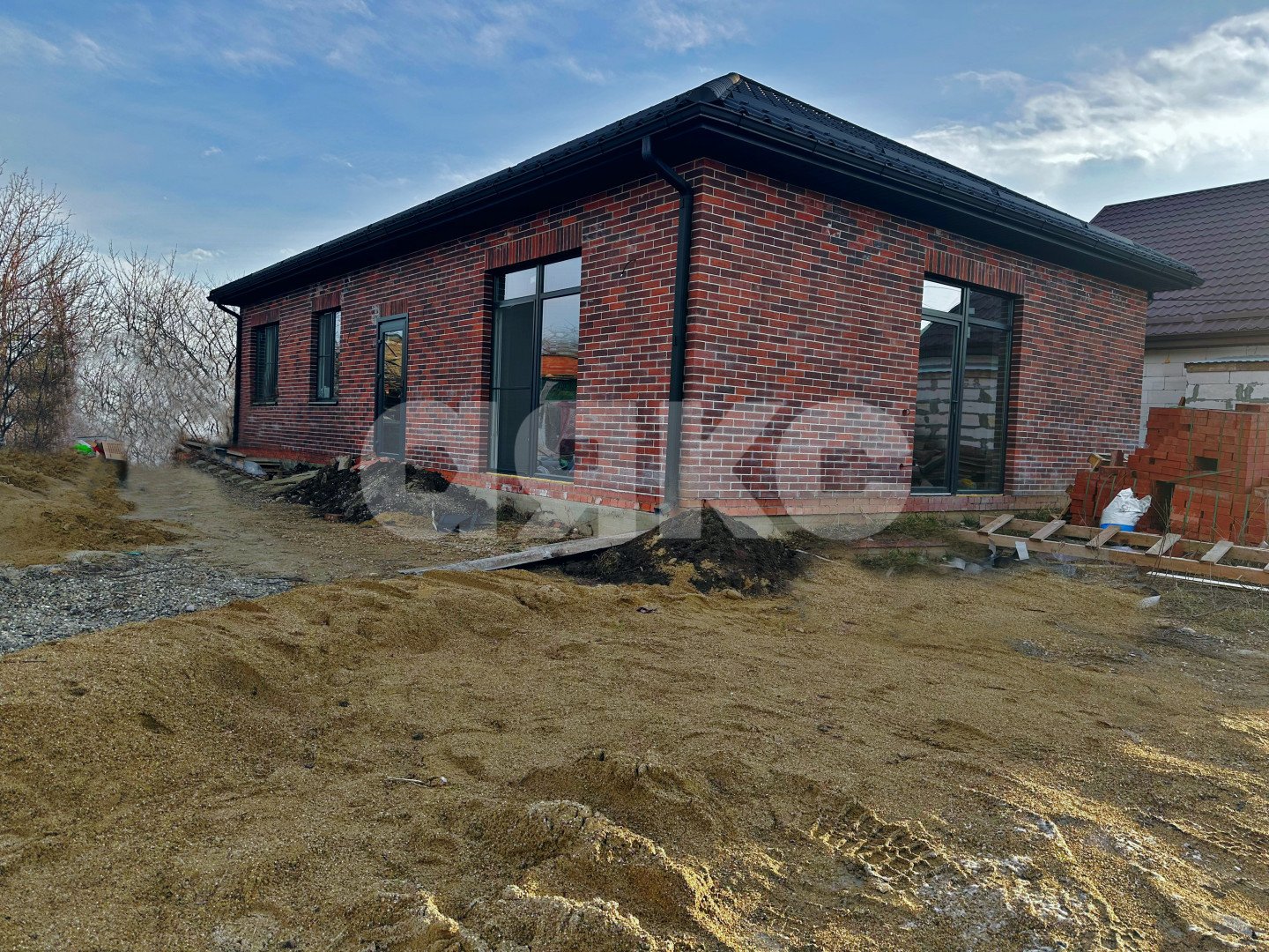 Фото №1: Дом 120 м² + 5 сот. - Армавир, мкр. СНТ Заречное, 168