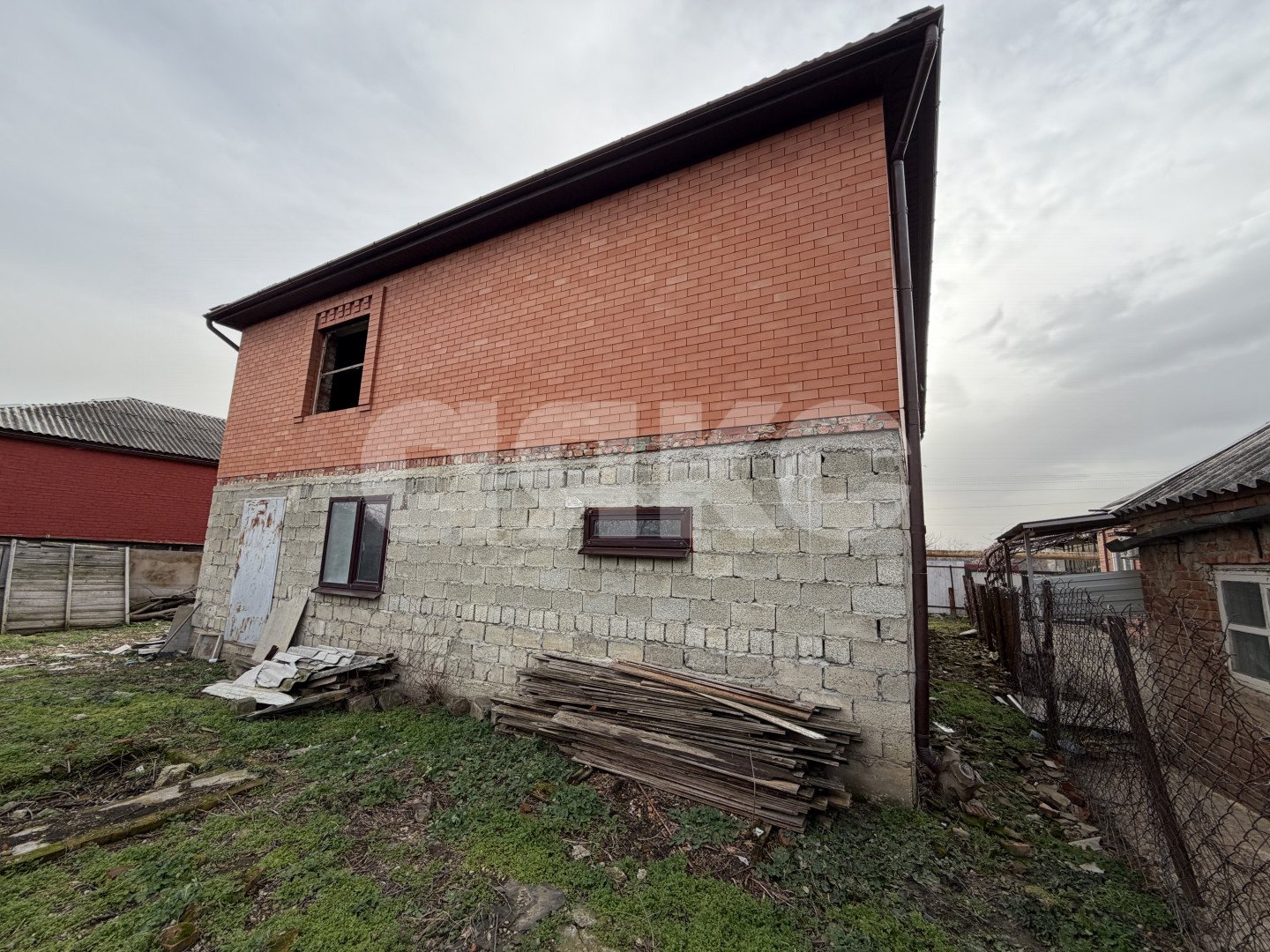 Фото №3: Дом 258 м² + 16 сот. - Старая, ул. Дружбы