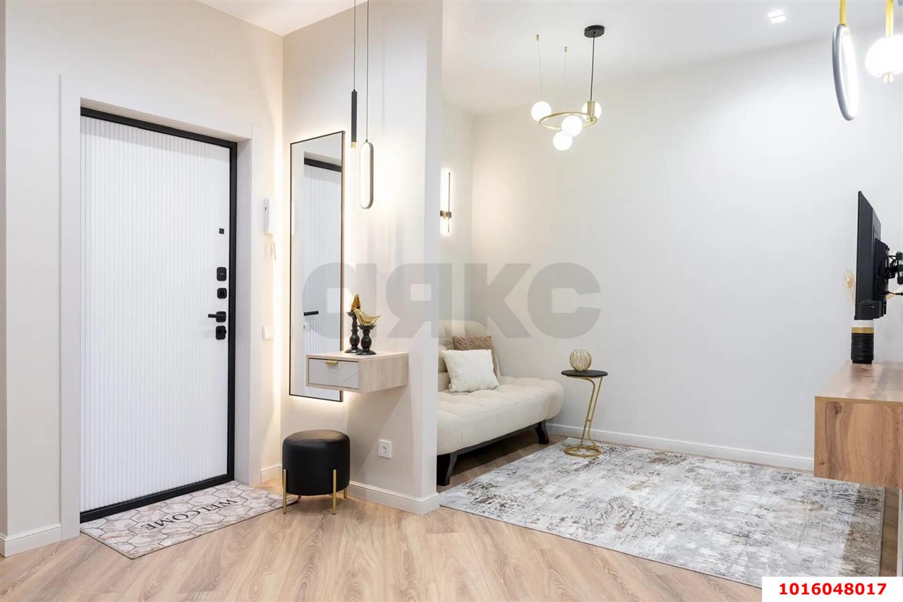 Фото №4: 1-комнатная квартира 42 м² - Краснодар, Карасунский внутригородской округ, Хлопчато-бумажный Комбинат, мкр. жилой комплекс Фамилия, ул. Старокубанская, 124