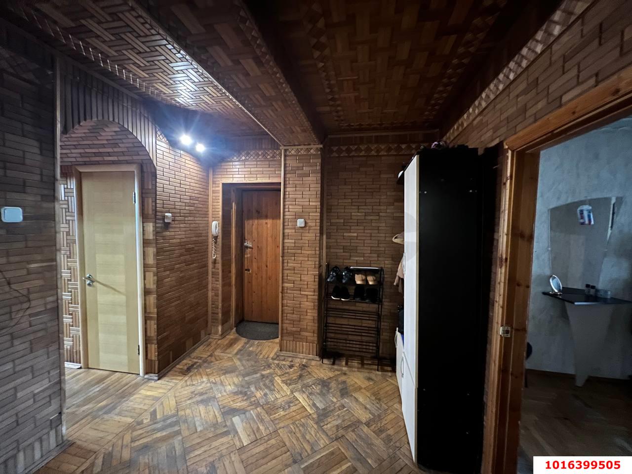 Фото №6: 3-комнатная квартира <span class="whitespace-nowrap">107 м²</span>, <span class="whitespace-nowrap">2/5 эт.</span> - Краснодар, Прикубанский внутригородской округ, мкр. Славянский, ул. Красных Партизан, 71