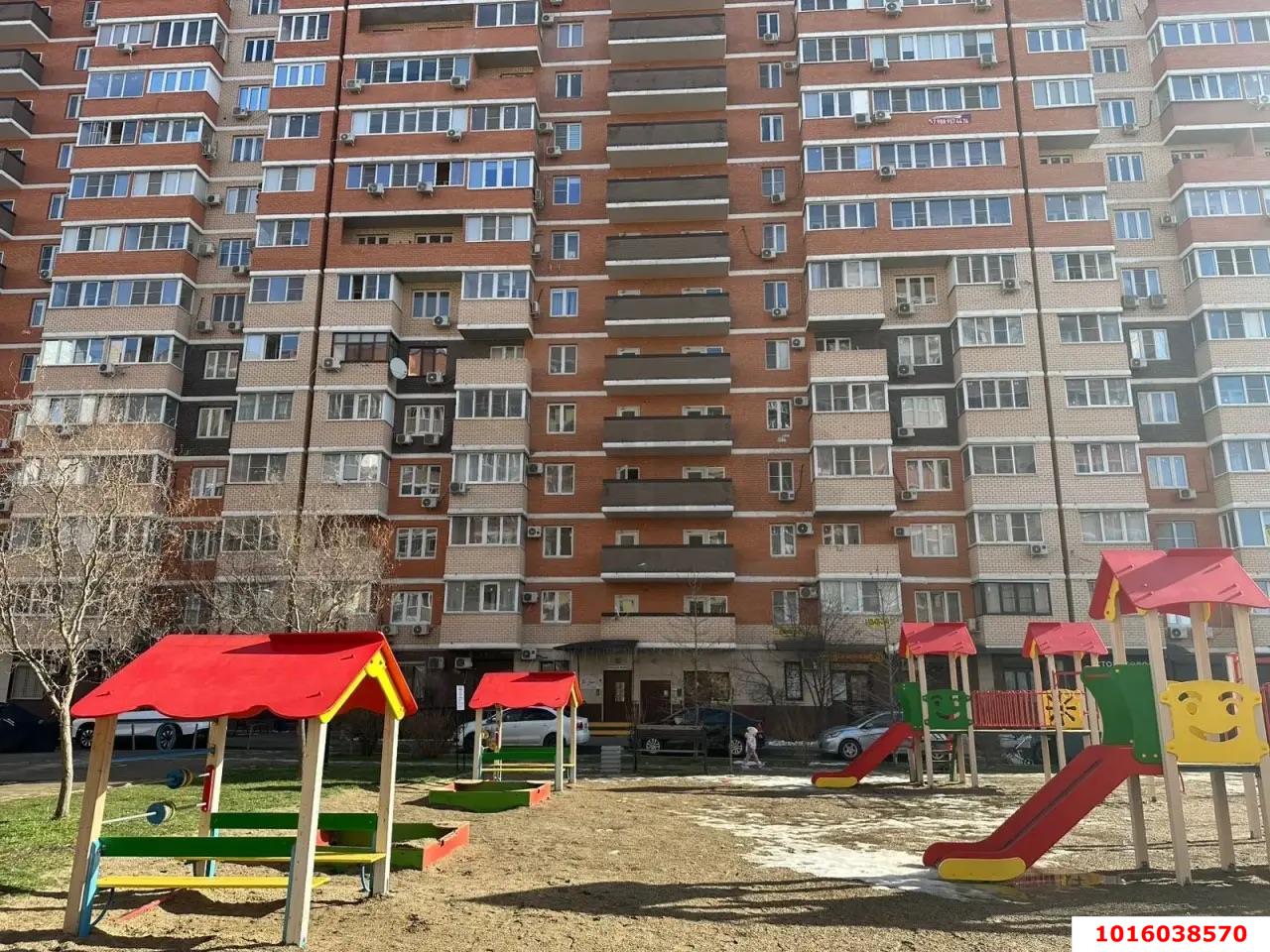 Фото №2: 3-комнатная квартира 91 м² - Краснодар, ЖК Атмосфера, Прикубанский внутригородской округ, Завод Радиоизмерительных Приборов, имени Петра Метальникова, мкр. жилой комплекс Атмосфера, ул. Московская, 125к1