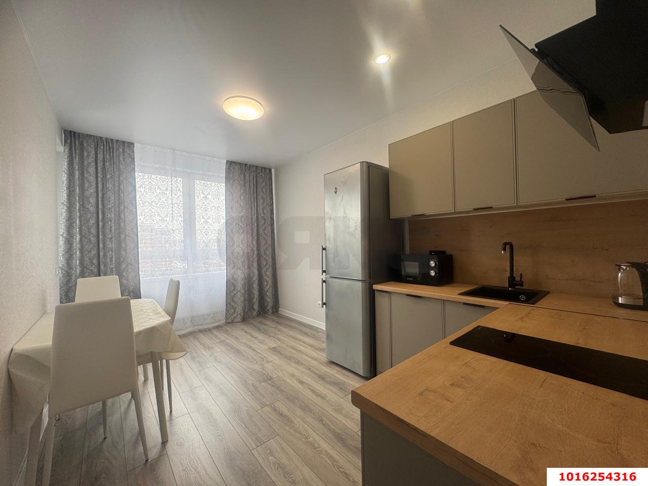 Фото №1: 1-комнатная квартира 39 м² - Краснодар, Прикубанский внутригородской округ, мкр. жилой комплекс Самолёт-5, ул. Ивана Беличенко, 97