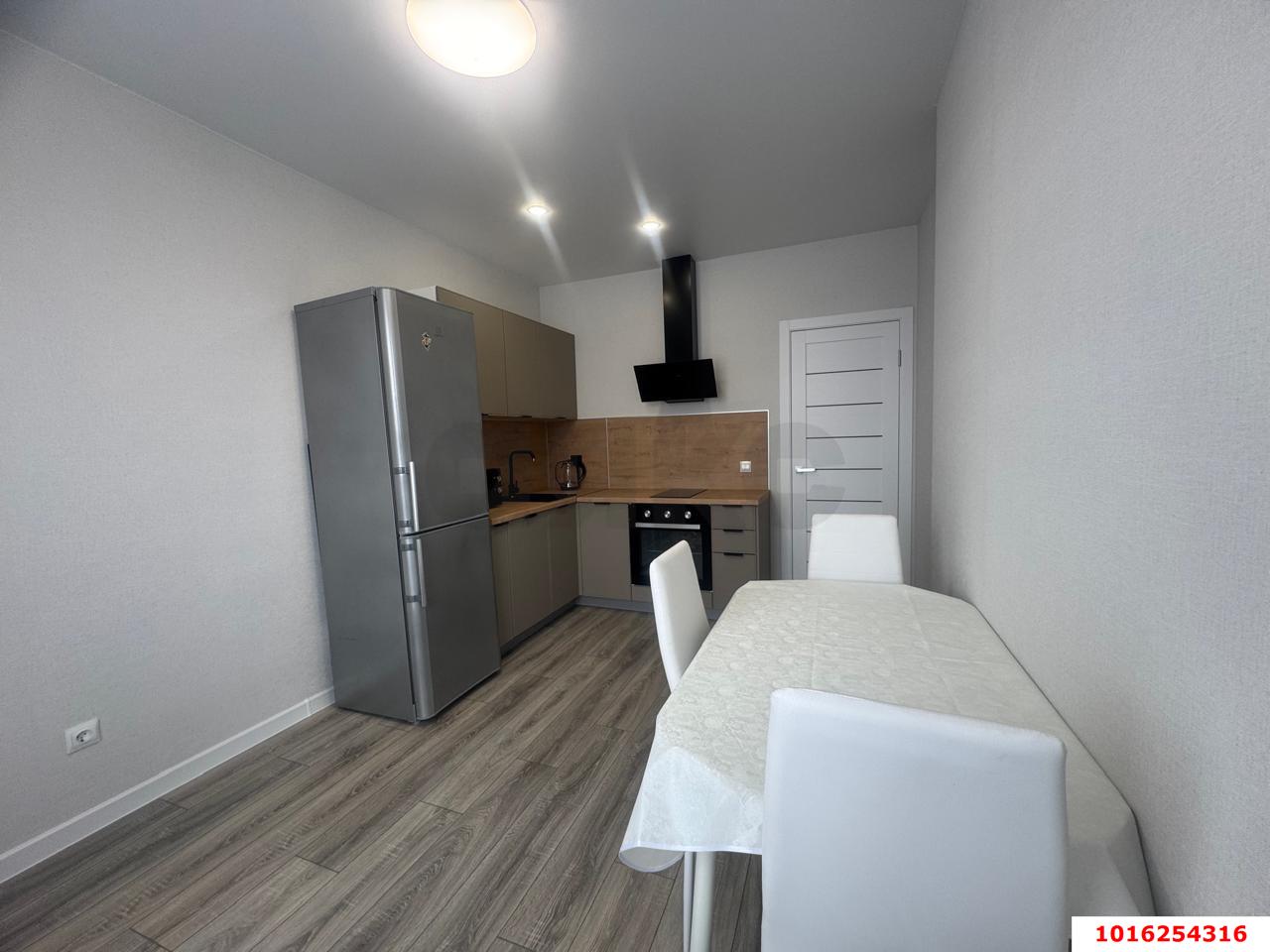 Фото №3: 1-комнатная квартира 39 м² - Краснодар, Прикубанский внутригородской округ, мкр. жилой комплекс Самолёт-5, ул. Ивана Беличенко, 97