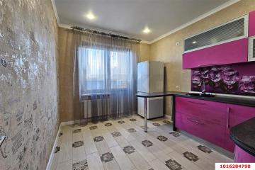 Фото №1: 1-комнатная квартира 40 м² - Краснодар, мкр. Светлоград, ул. Красных Партизан, 1/4к12