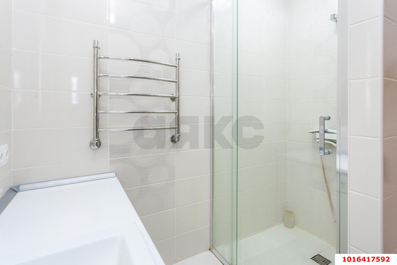 Фото №14: 2-комнатная квартира 70 м² - Краснодар, Прикубанский внутригородской округ, 2-я Площадка, мкр. жилой комплекс Кремлёвские Ворота, ул. Кореновская, 2к4