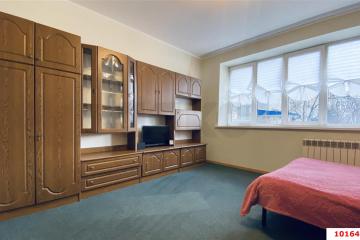 Фото №1: 1-комнатная квартира 49 м² - Краснодар, мкр. Краевая Клиническая Больница, ул. Черкасская, 55