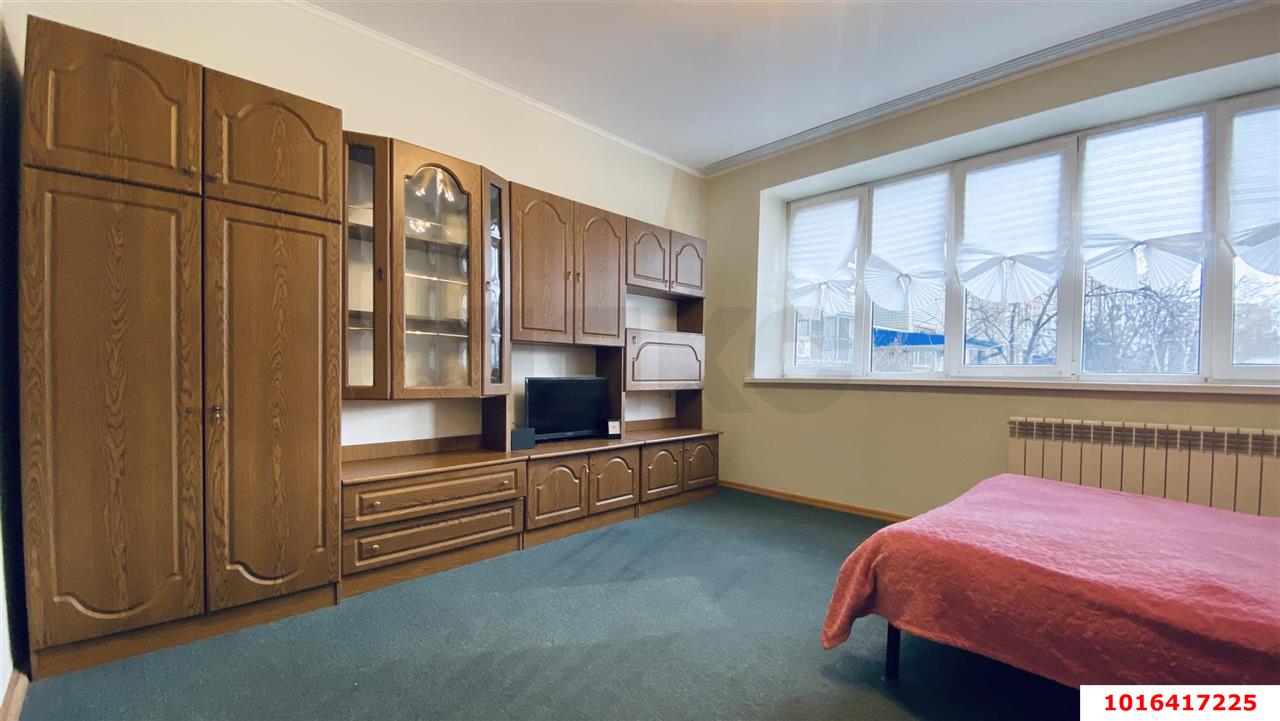 Фото №1: 1-комнатная квартира 53 м² - Краснодар, Прикубанский внутригородской округ, мкр. Краевая Клиническая Больница, ул. Черкасская, 55