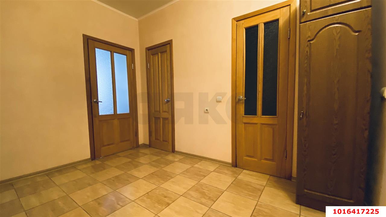 Фото №9: 1-комнатная квартира 53 м² - Краснодар, Прикубанский внутригородской округ, мкр. Краевая Клиническая Больница, ул. Черкасская, 55