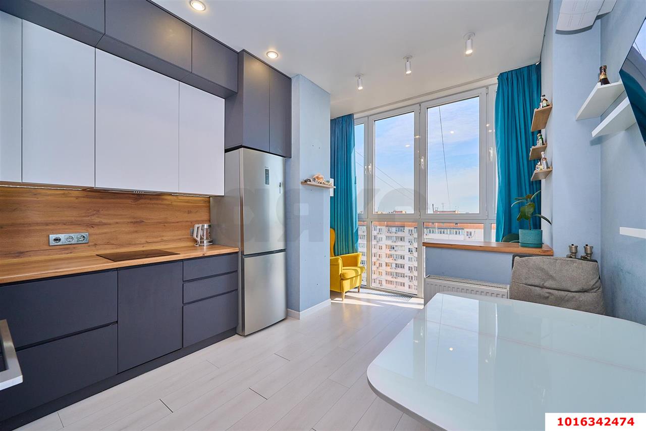 Фото №1: 2-комнатная квартира 57 м² - Краснодар, Прикубанский внутригородской округ, мкр. ЖК Бауинвест, ул. имени 40-летия Победы, 186к3