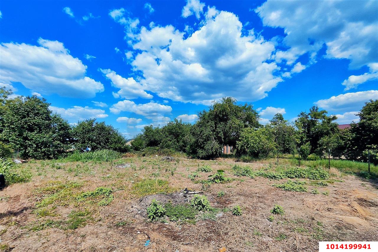 Фото №2: Земельный участок 11.8 сот. - Белозёрный, мкр. Прикубанский внутригородской округ, ул. Лотосов, 1