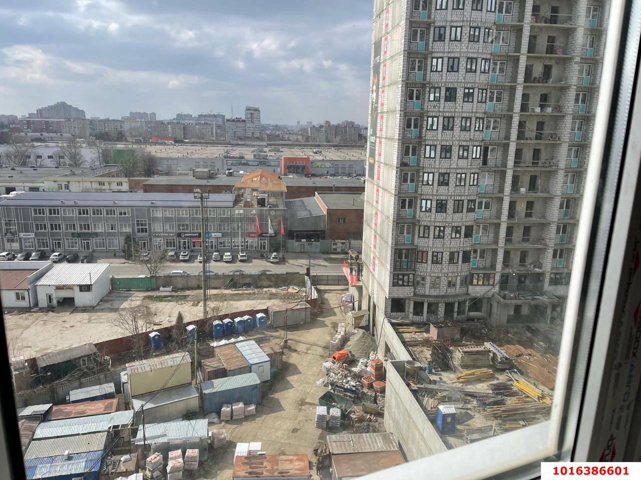 Фото №3: 3-комнатная квартира 107 м² - Краснодар, ЖК Альфа, ЖК Кино, Карасунский внутригородской округ, Хлопчато-бумажный Комбинат, мкр. жилой комплекс Кино, ул. Уральская, 100