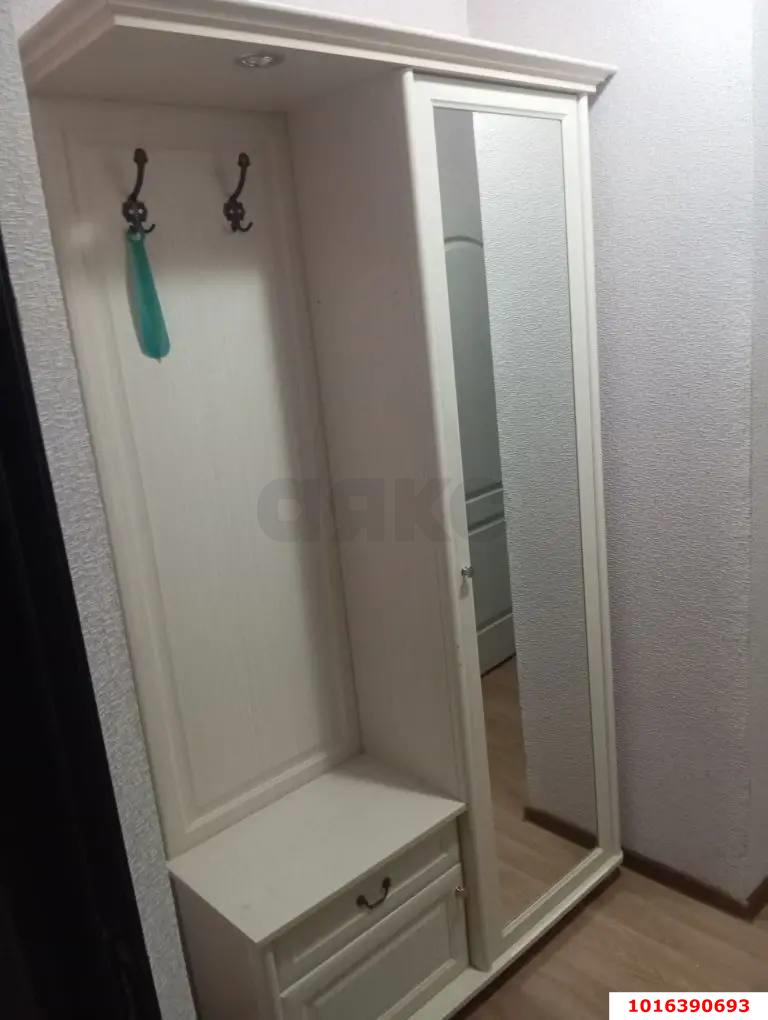 Фото №5: 1-комнатная квартира 38 м² - Краснодар, Прикубанский внутригородской округ, мкр. Московский, ул. им. Байбакова Н.К., 4