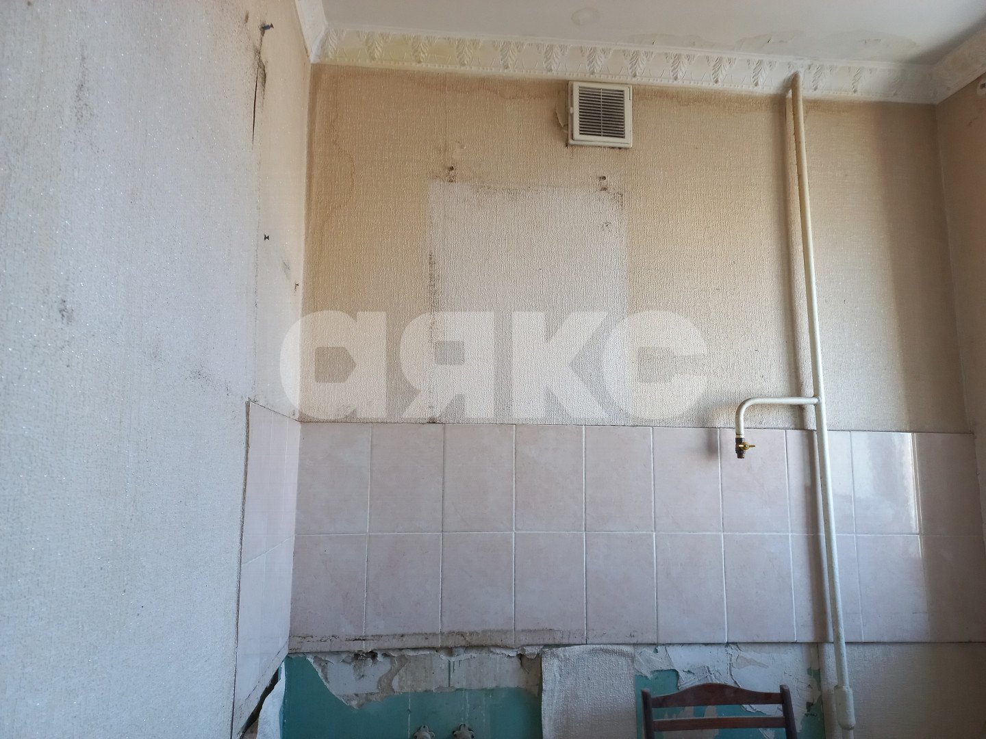 Фото №10: 2-комнатная квартира <span class="whitespace-nowrap">46 м²</span>, <span class="whitespace-nowrap">4/6 эт.</span> - Волгоград, р. Краснооктябрьский, ул. Маршала Ерёменко, 98