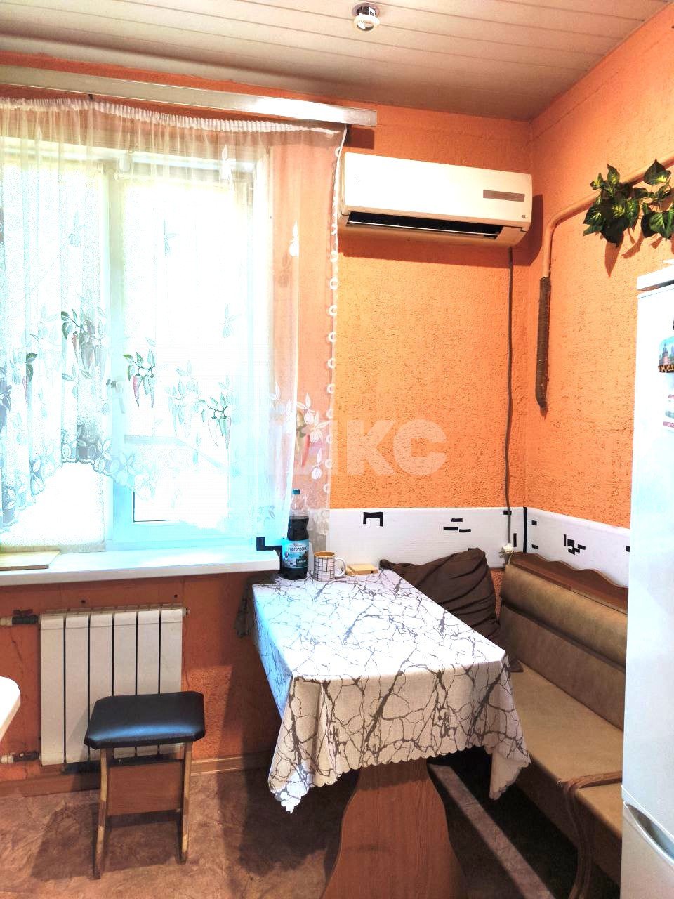 Фото №2: 2-комнатная квартира <span class="whitespace-nowrap">47 м²</span>, <span class="whitespace-nowrap">1/2 эт.</span> - Волгоград, Тракторозаводский, 415-й, п. ГЭС, ул. Героев Шипки, 1