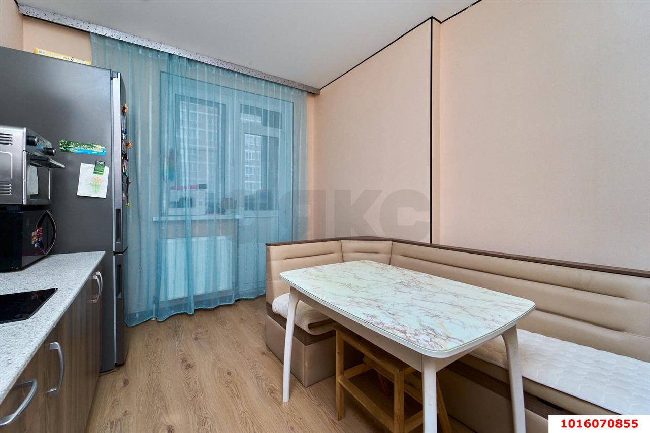 Фото №9: 1-комнатная квартира 40 м² - Краснодар, Славянский, мкр. Прикубанский внутригородской округ, ул. Заполярная, 37к2