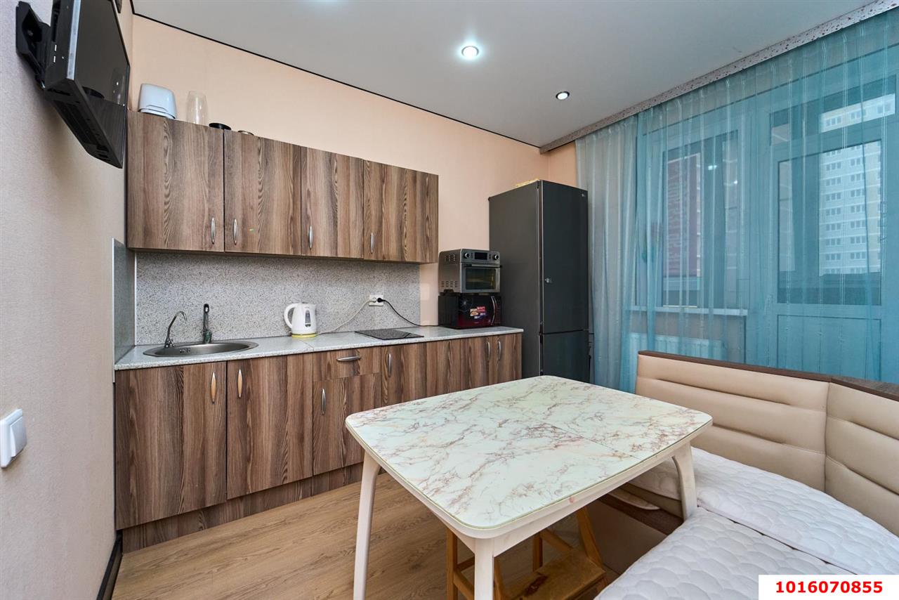 Фото №6: 1-комнатная квартира 40 м² - Краснодар, Славянский, мкр. Прикубанский внутригородской округ, ул. Заполярная, 37к2