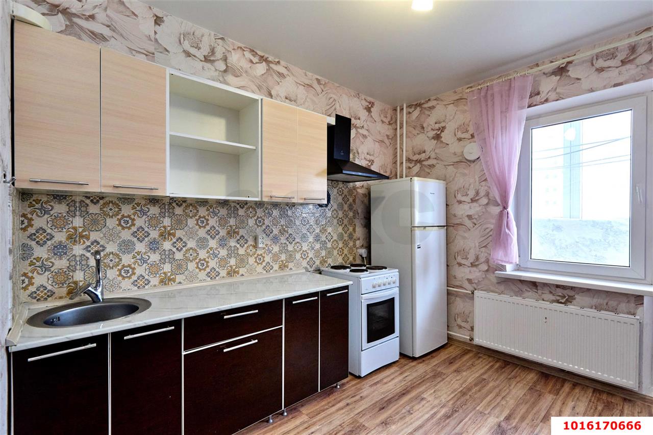 Фото №3: 1-комнатная квартира 40 м² - Краснодар, Прикубанский внутригородской округ, ж/р Восточный, ул. имени 40-летия Победы, 188