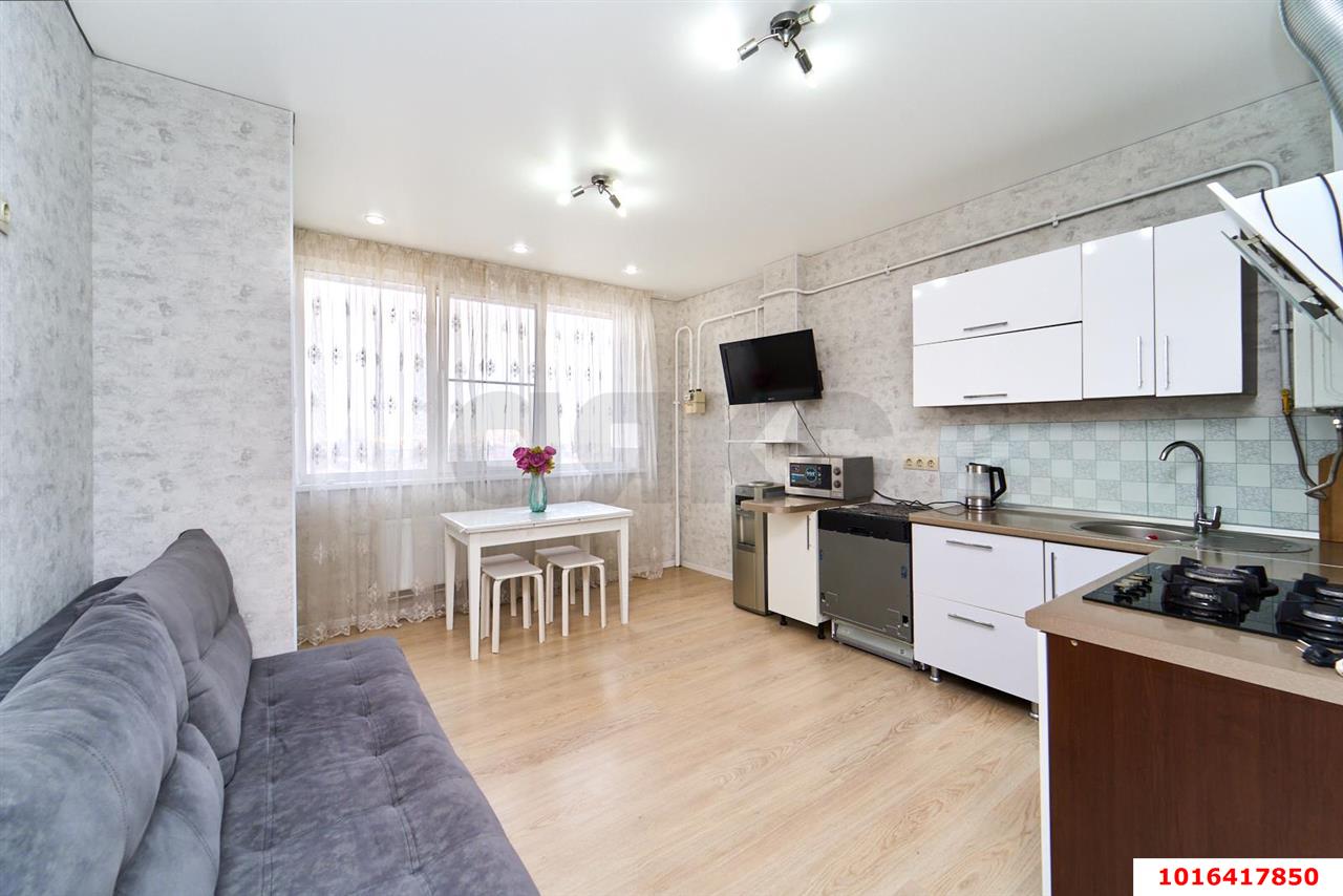 Фото №1: 1-комнатная квартира 42 м² - Новая Адыгея, мкр. жилой комплекс Тургеневский Двор, ул. Тургеневское шоссе, 1к2